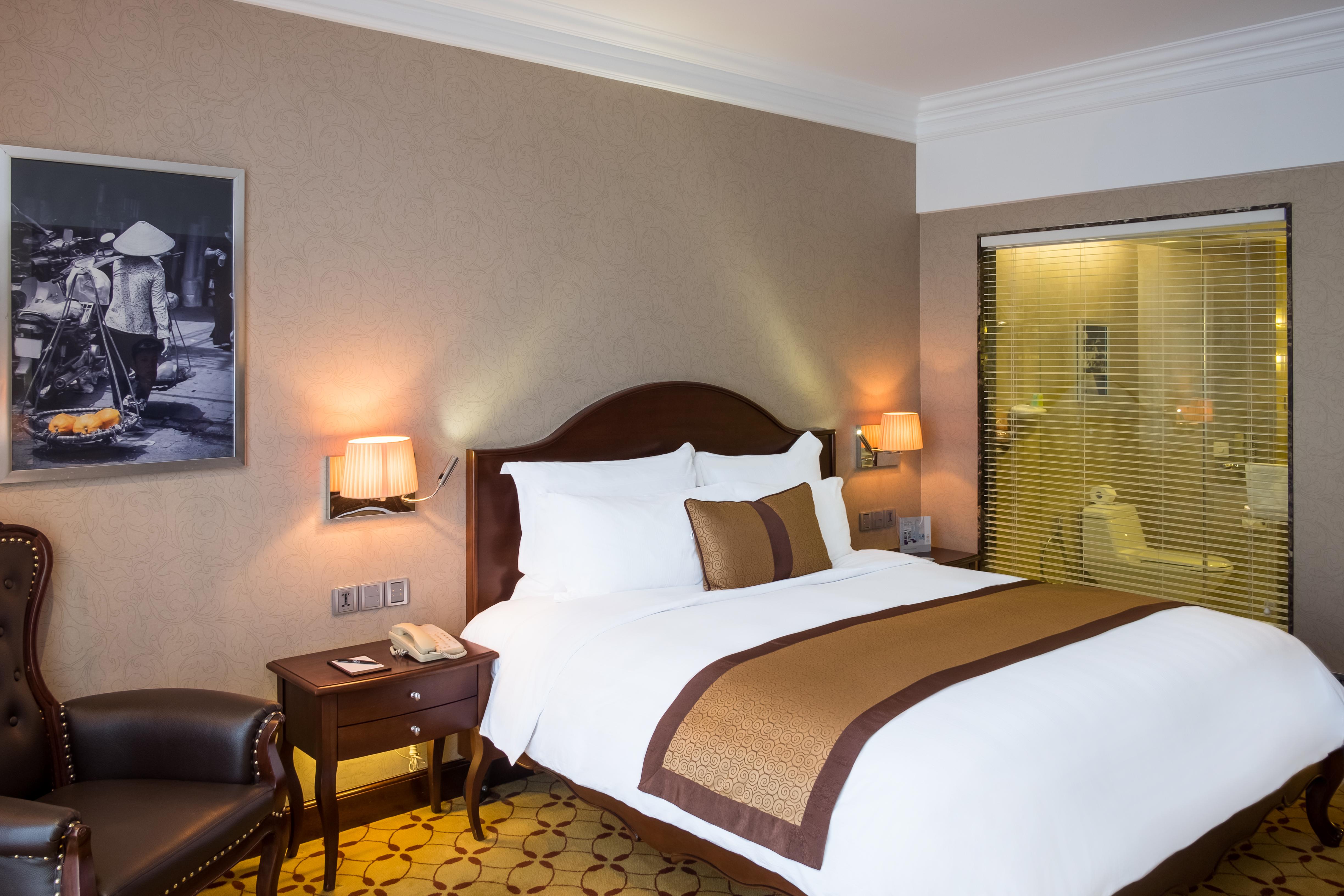 Eastin Grand Hotel Saigon Cidade de Ho Chi Minh Exterior foto A room at the hotel