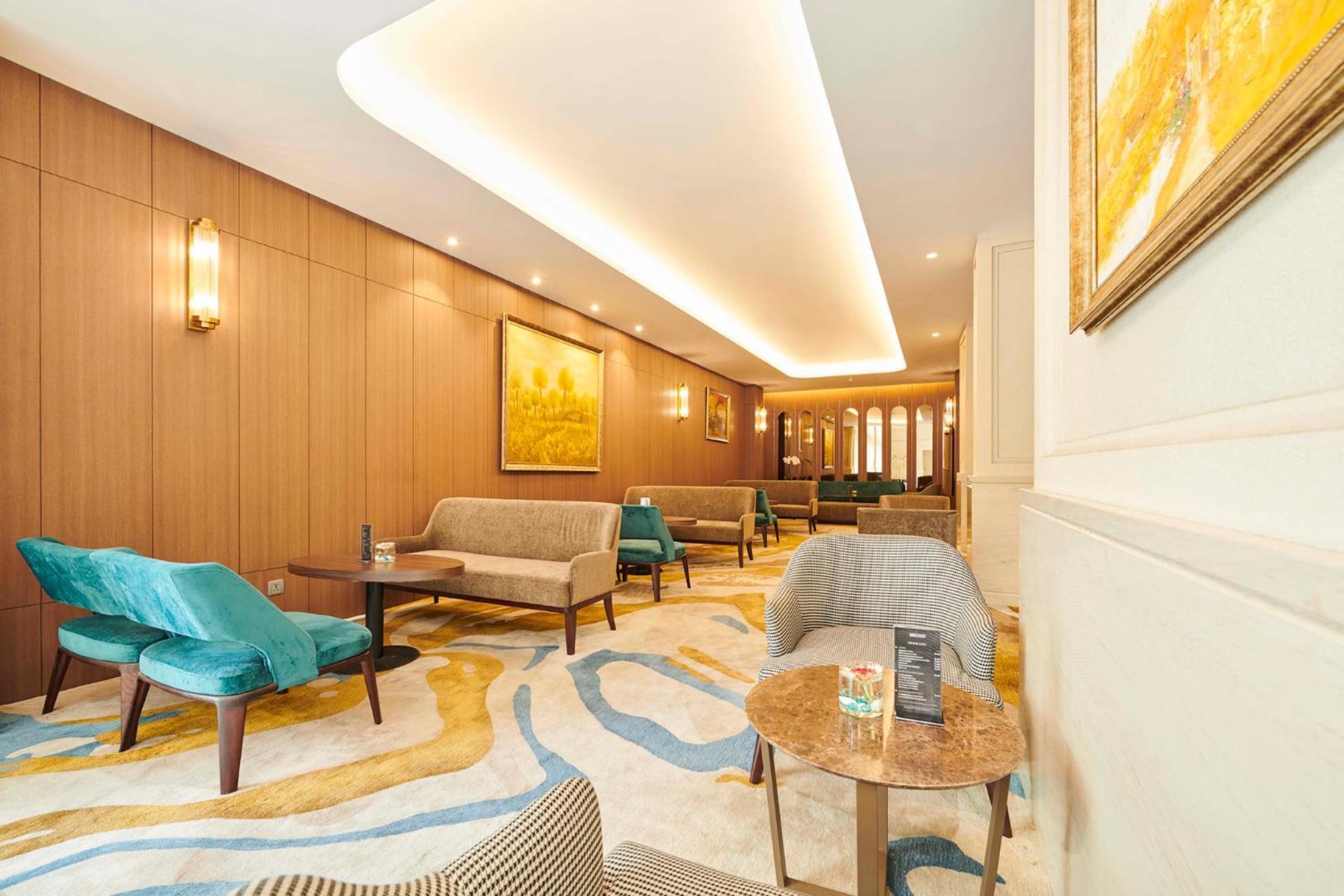 Eastin Grand Hotel Saigon Cidade de Ho Chi Minh Exterior foto The interior of the lounge
