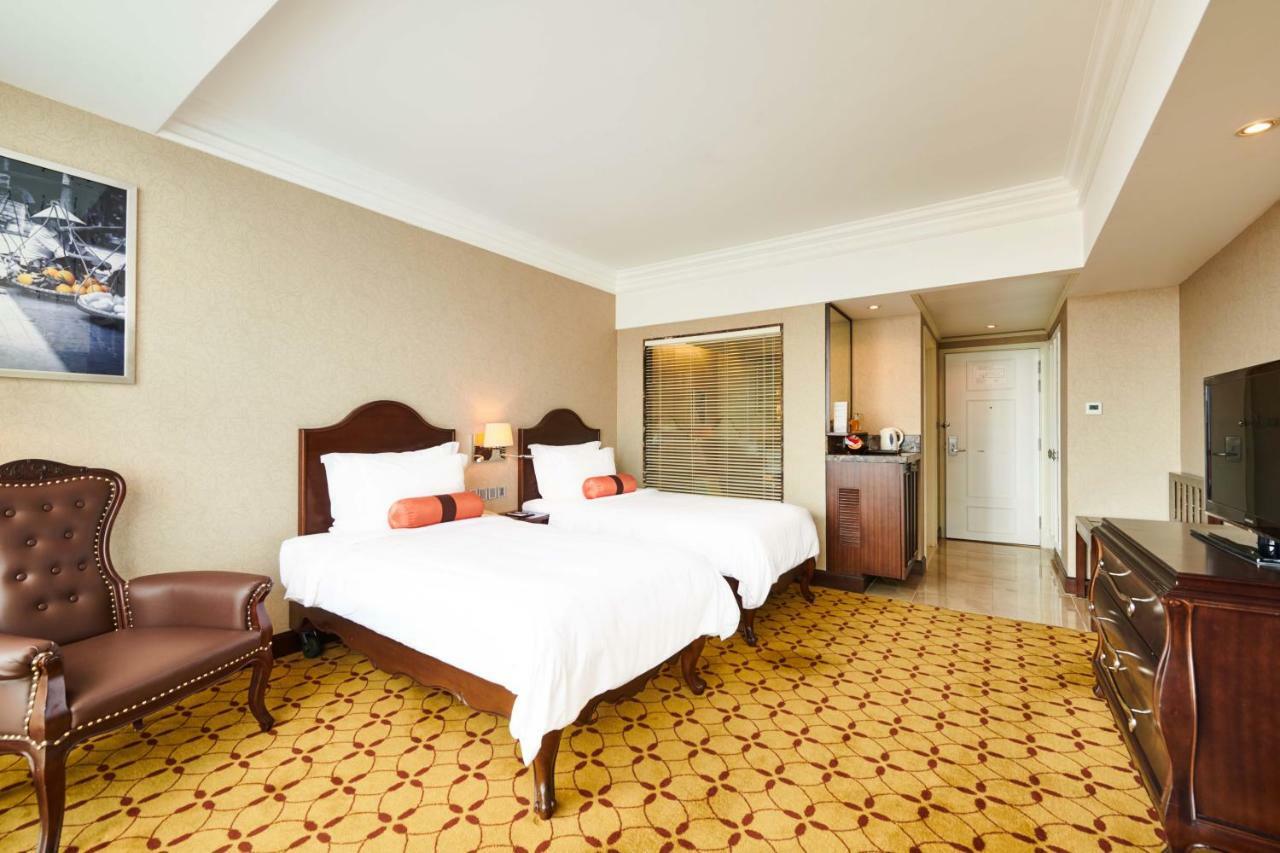 Eastin Grand Hotel Saigon Cidade de Ho Chi Minh Exterior foto Deluxe Room
